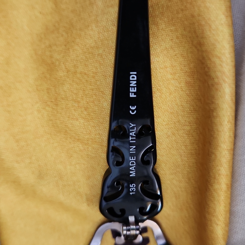 Like New Authentic Fendi F872 Eyeglasses - Picture 7 of 8